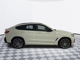 2022 BMW X4