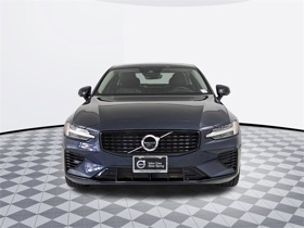2021 Volvo S60 Recharge Plug-In Hybrid