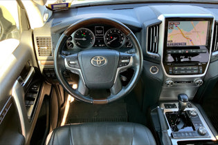 2019 Toyota Land Cruiser
