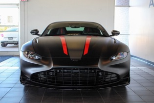 2022 Aston Martin Vantage F1