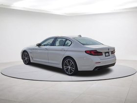 2023 BMW 530e Plug In Hybrid w/ Nav &amp; Sunroof