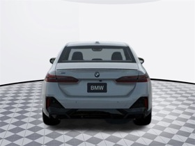 2024 BMW 540i