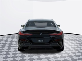 2025 BMW M850i