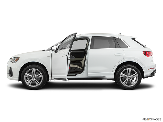 2021 Audi Q3 40 TFSI Premium Sport Utility 4D