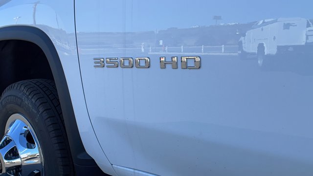 2022 Chevrolet Silverado 3500HD CC LT