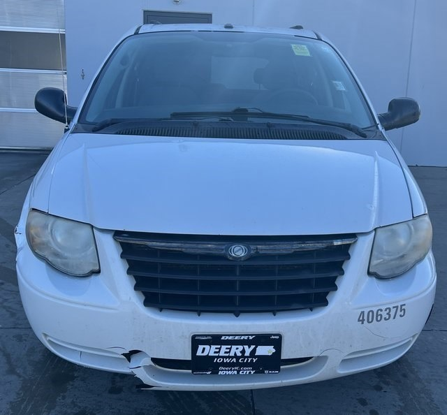 2006 Chrysler Town &amp;amp; Country LX