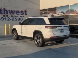 2022 Jeep Grand Cherokee 4xe