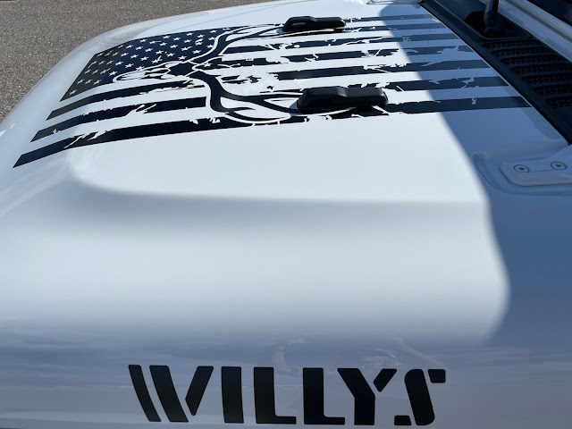 2022 Jeep Gladiator Willys Sport