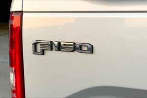 2017 Ford F-150 XLT 2WD SuperCrew 5.5  Box