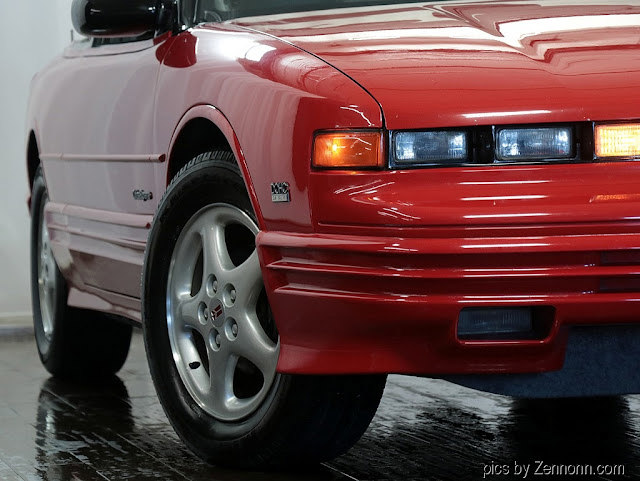 1993 Oldsmobile Cutlass Supreme 2dr Coupe Convertible