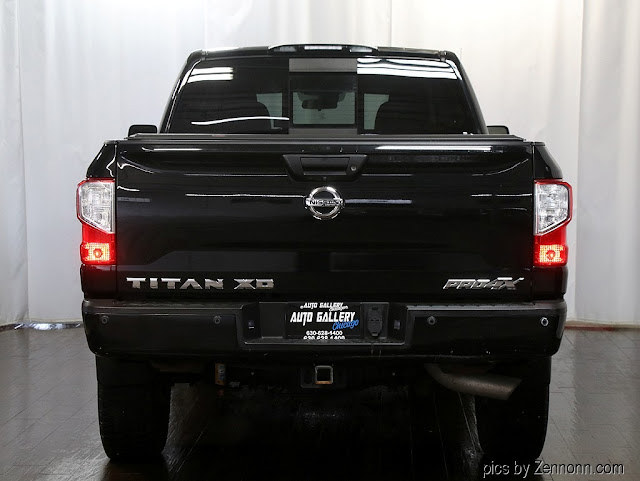 2016 Nissan Titan XD 4WD Crew Cab PRO-4X Diesel