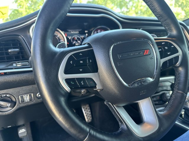 2018 Dodge CHALLENGER SXT Plus