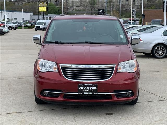 2014 Chrysler Town &amp;amp; Country Touring-L