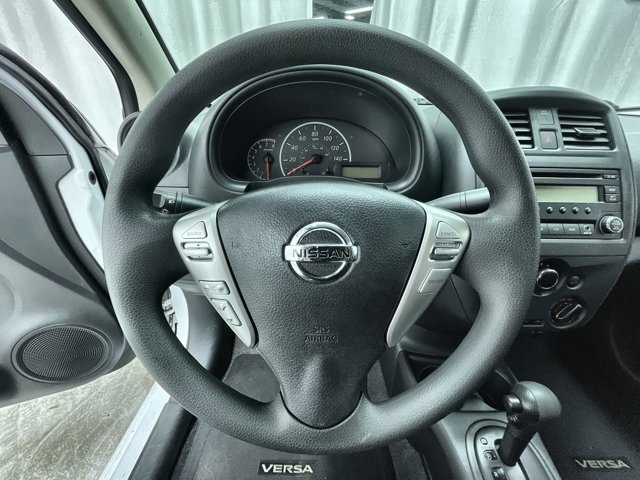 2015 Nissan VERSA S Plus