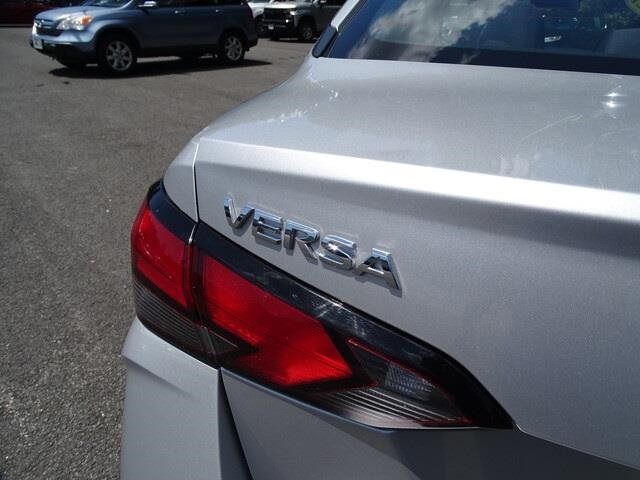 2021 Nissan VERSA 1.6 SV