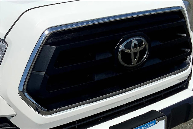 2023 Toyota TACOMA SR5 Double Cab 6&#039; Bed V6 AT