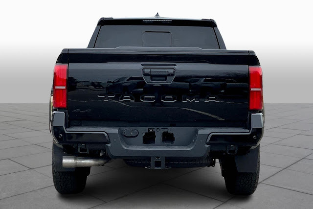 2024 Toyota TACOMA TRD Off Road Double Cab 5&#039; Bed AT