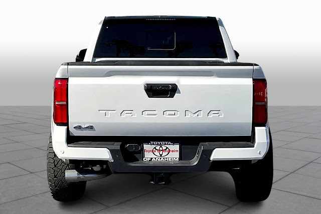 2024 Toyota Tacoma SR5 Double Cab 5  Bed AT
