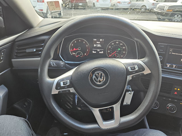 2019 Volkswagen Jetta SE 4dr Sedan