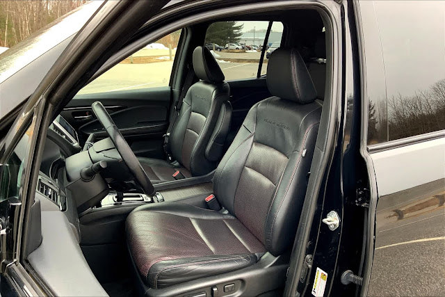 2017 Honda Ridgeline Black Edition 4x4 Crew Cab 5.3&#039; Bed