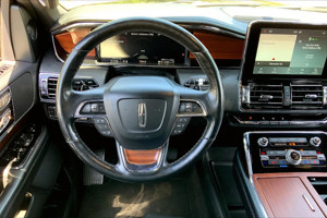 2021 Lincoln Navigator