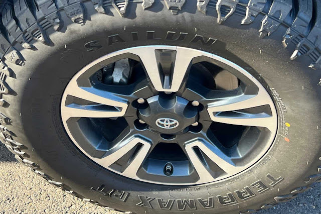 2019 Toyota TACOMA TRD Sport Double Cab 5&#039; Bed V6 MT