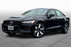 2024 Volvo S60 Recharge Plug-In Hybrid