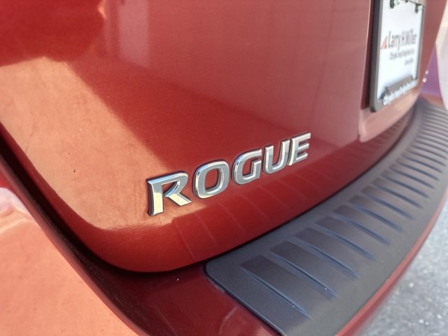 2013 Nissan Rogue SV AWD! DEAL TIME!!
