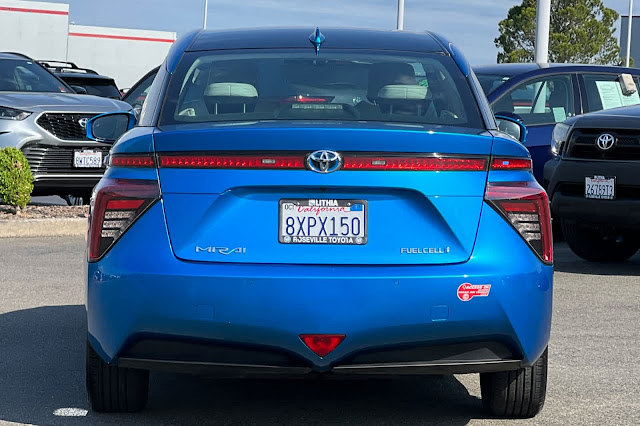 2018 Toyota Mirai Base