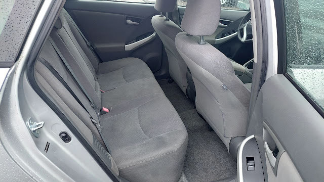 2010 Toyota Prius IV 4dr Hatchback