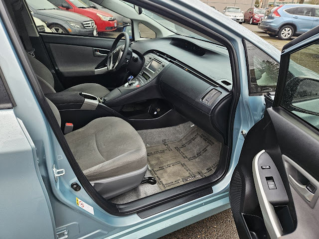 2015 Toyota Prius Three 4dr Hatchback