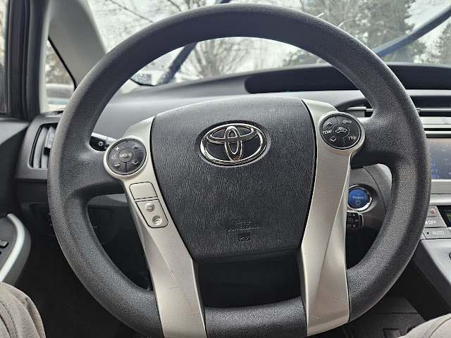 2015 Toyota Prius Three 4dr Hatchback