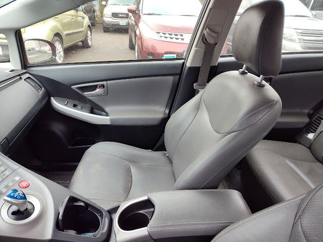 2013 Toyota Prius Four 4dr Hatchback