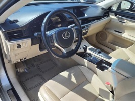 2015 Lexus ES