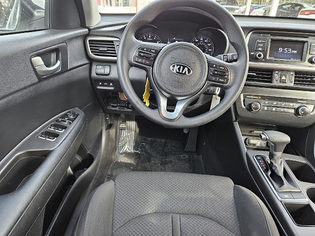 2016 Kia Optima LX 4dr Sedan