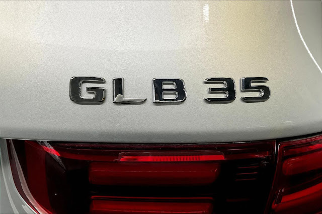 2024 Mercedes Benz GLB AMG 35