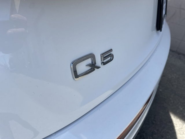 2021 Audi Q5 Premium Plus LOADED! SUPER FUN!