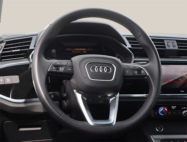 2023 Audi Q3 Premium Plus