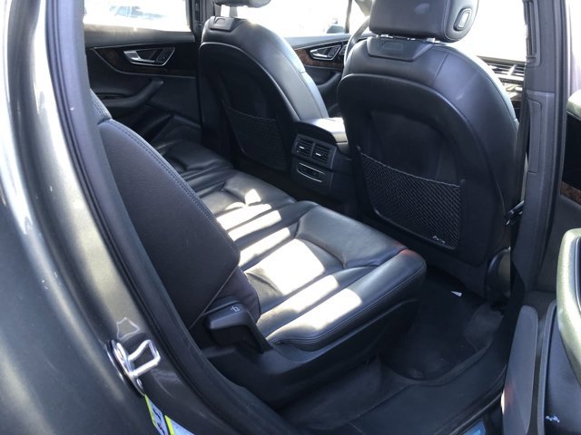 2017 Audi Q7 Premium Plus