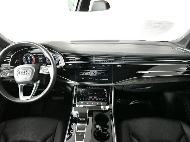 2021 Audi Q7 45 Premium Plus