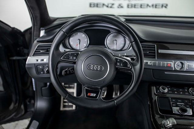 2016 Audi S8 Base