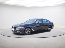 2021 BMW 530i w/ Nav &amp;amp; Sunroof