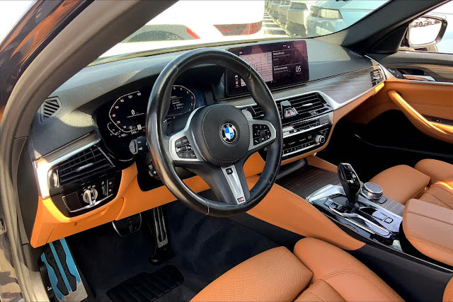 2022 BMW 5 series 540i