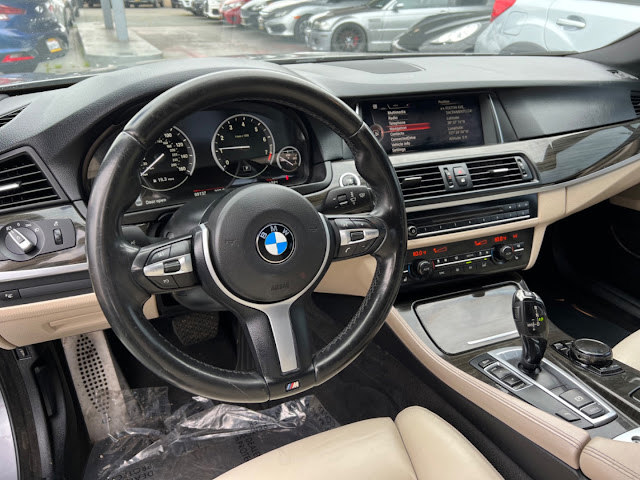 2015 BMW 5-Series 4dr Sdn 528i RWD