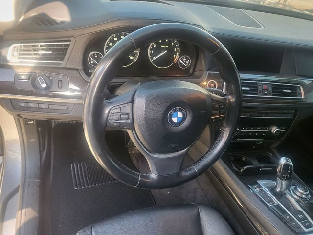 2012 BMW 7-SERIES 740I