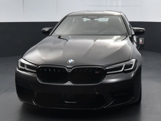 2023 BMW M5 
