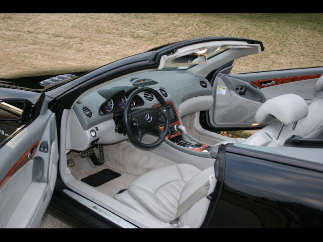 2004 Mercedes Benz SL-Class 2dr Roadster 5.5L AMG