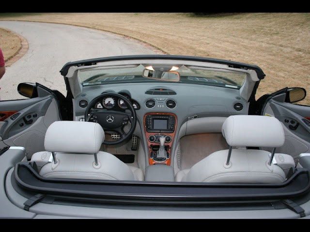 2004 Mercedes Benz SL-Class 2dr Roadster 5.5L AMG