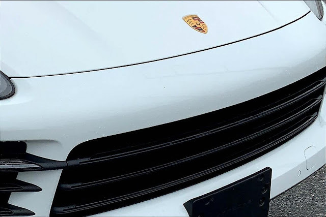 2020 Porsche Cayenne Base