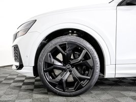 2023 Audi RS Q8